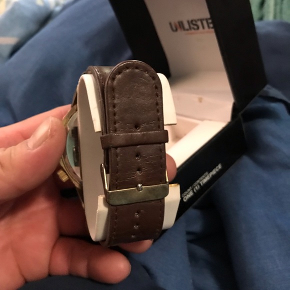 UNLISTED BY KENNETH COLE MENS WATCH - Picture 3 of 5